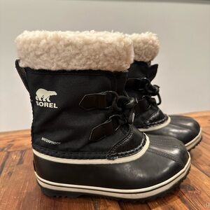 Sorel Kids Black Yoot Pac Waterproof Snow boots